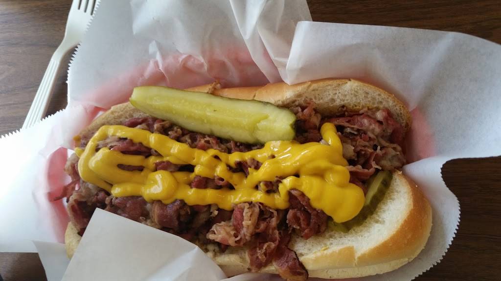 Pastrami Dans | restaurant | 586 Tamiami Trail N, Naples, FL 34102, USA | 2392633431 OR +1 239-263-3431