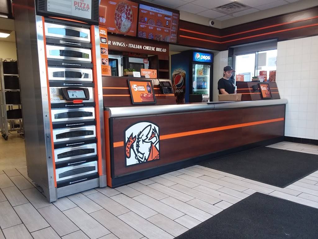 Little Caesars Pizza | meal takeaway | 568 N Chancery St, McMinnville, TN 37110, USA | 9315072600 OR +1 931-507-2600