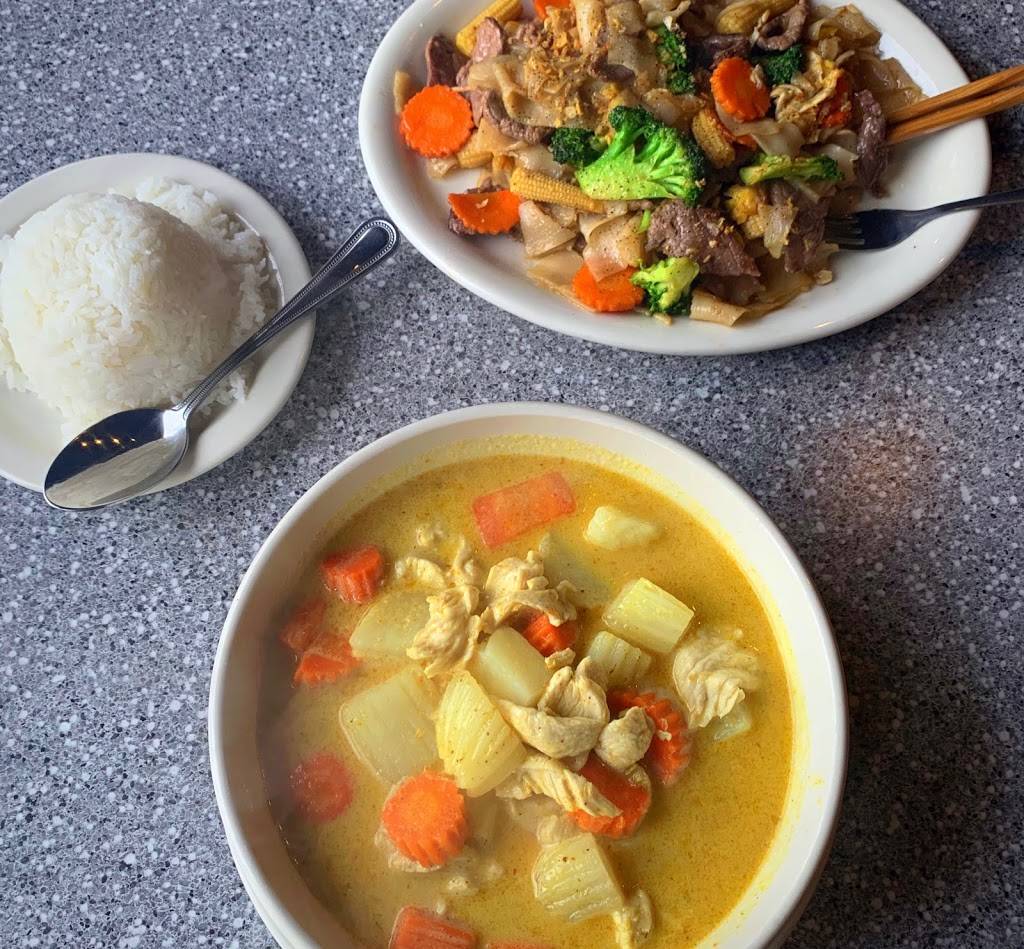 Thai Kitchen SLC | restaurant | 168 E 3300 S, South Salt Lake, UT 84115, USA | 3852427605 OR +1 385-242-7605