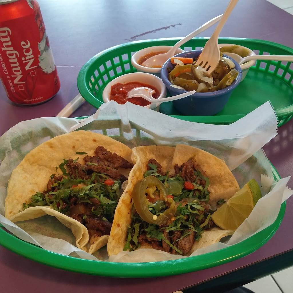 La Vista Tortas & Mas | restaurant | 2021 Mangum Rd, Houston, TX 77092, USA | 7136824422 OR +1 713-682-4422