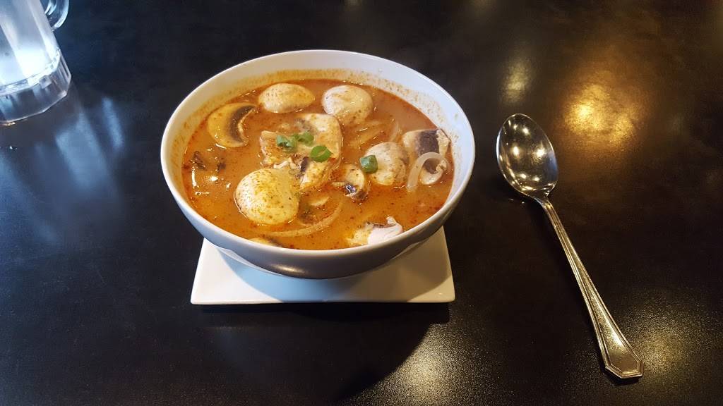 Charm Thai Cuisine | restaurant | 5805 NW 50th St, Oklahoma City, OK 73122, USA | 4057922153 OR +1 405-792-2153