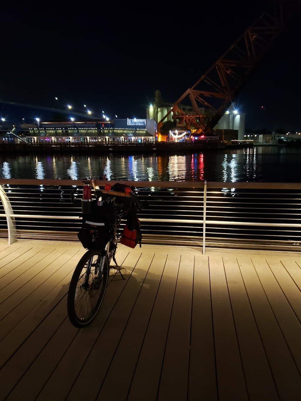 Welcome To The Farm | restaurant | 1054 Old River Rd, Cleveland, OH 44113, USA | 2163999079 OR +1 216-399-9079