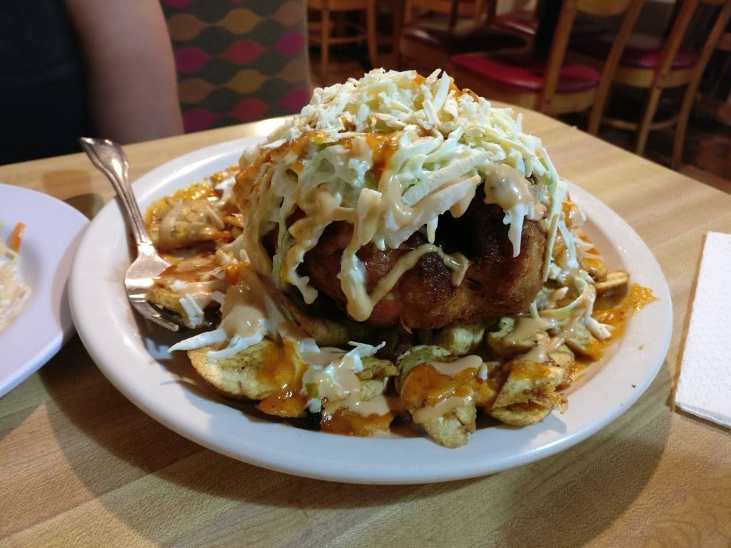 Pupuseria Salvadorena Santa Rosa | restaurant | 5122 Nolensville Pike, Nashville, TN 37211, USA | 6157305177 OR +1 615-730-5177