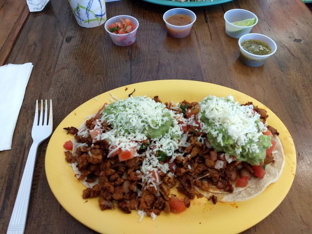 Super Cucas Taqueria | restaurant | 2030 Cliff Dr #1a, Santa Barbara, CA 93109, USA | 8059663863 OR +1 805-966-3863