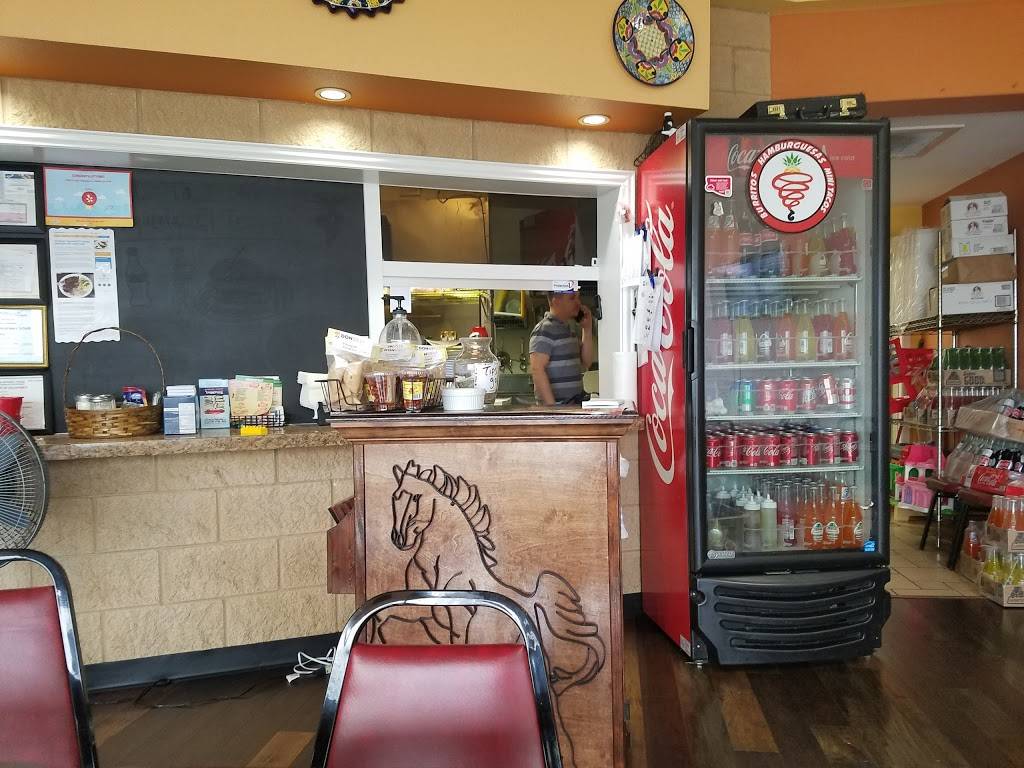 Taqueria El Trompo | restaurant | 3253 Harry Wurzbach Rd, San Antonio, TX 78209, USA | 2107801017 OR +1 210-780-1017