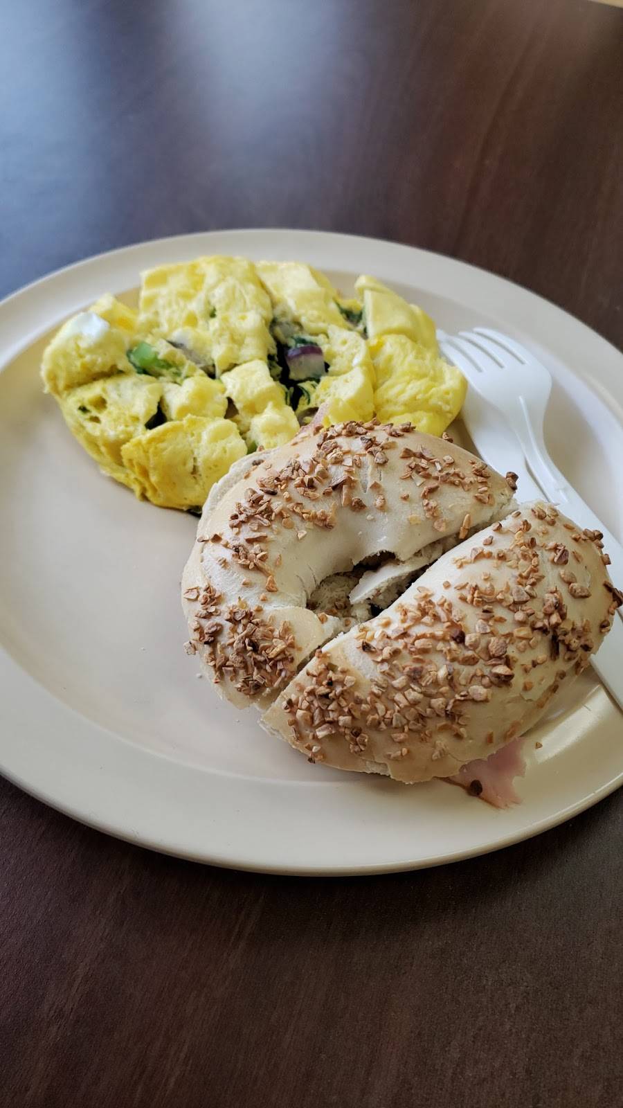 Bagel Place Cafe | cafe | 546 Lawrence Expy #1, Sunnyvale, CA 94085, USA | 4087491559 OR +1 408-749-1559