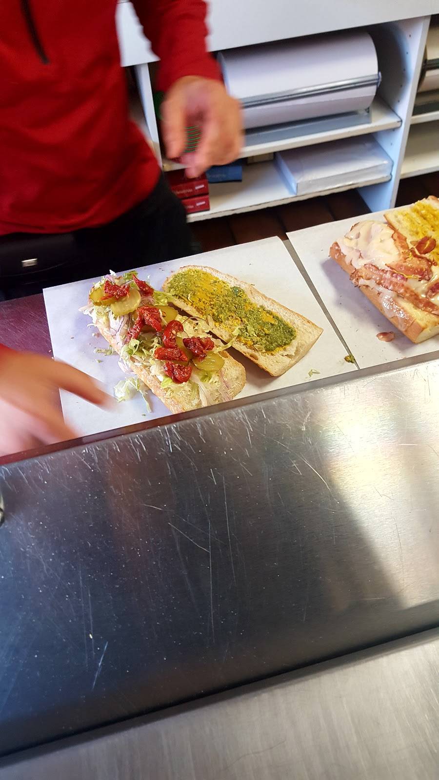 Calabria Brothers | restaurant | 4763 Mission St, San Francisco, CA 94112, USA | 4152392555 OR +1 415-239-2555