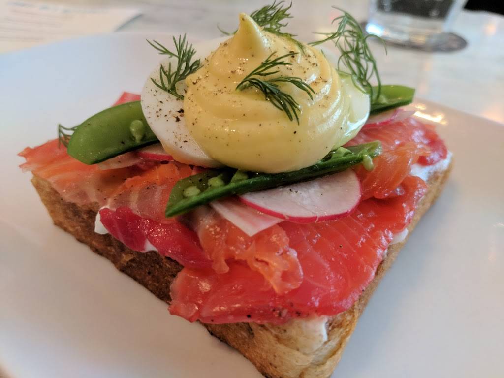 Saint Genevieve | restaurant | 5003 Bryant Ave S, Minneapolis, MN 55419, USA | 6123534843 OR +1 612-353-4843