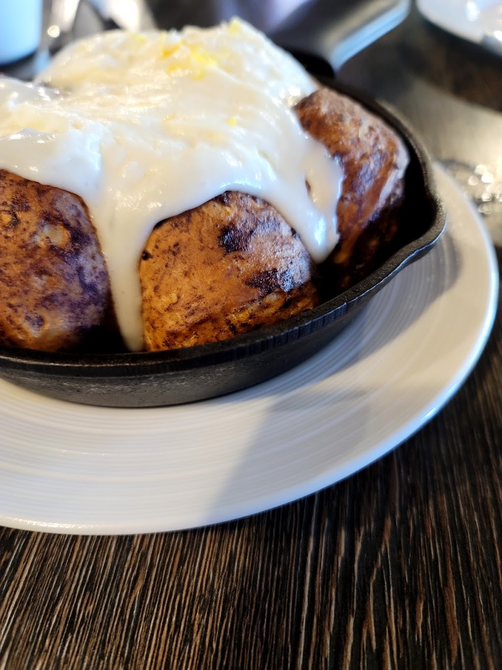 105 Noshery | restaurant | 105 Vernon St, Roseville, CA 95678, USA | 9167846674 OR +1 916-784-6674