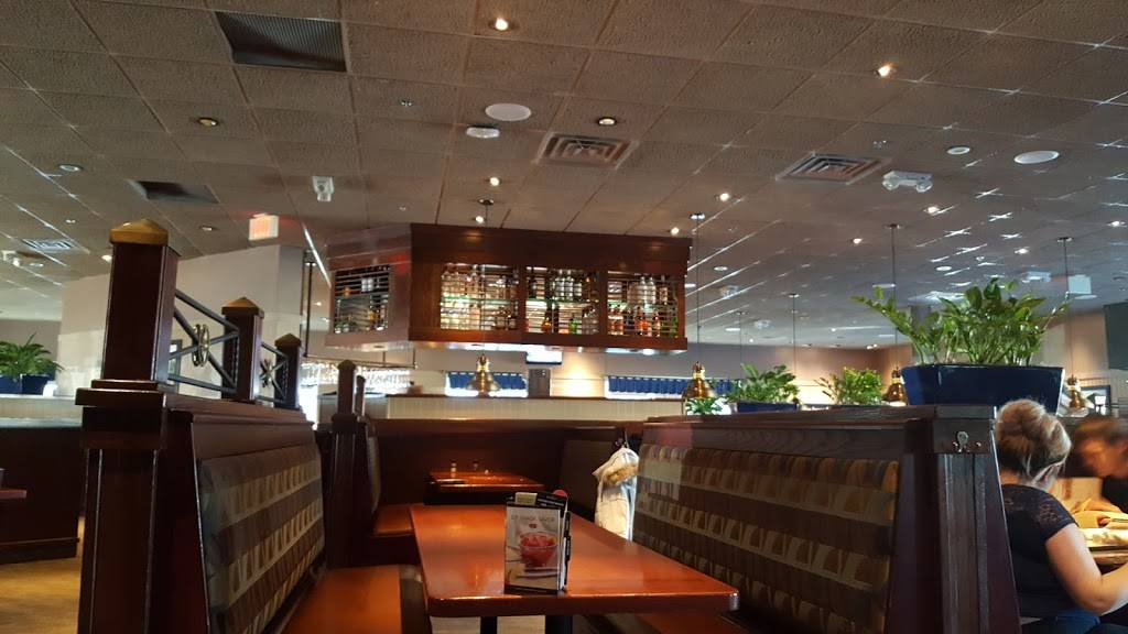 Red Lobster | restaurant | 2100 NJ-38, Cherry Hill, NJ 08002, USA | 8563211701 OR +1 856-321-1701