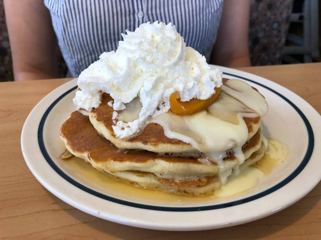 IHOP | bakery | 13061 N Cleveland Ave, North Fort Myers, FL 33903, USA | 2396525800 OR +1 239-652-5800