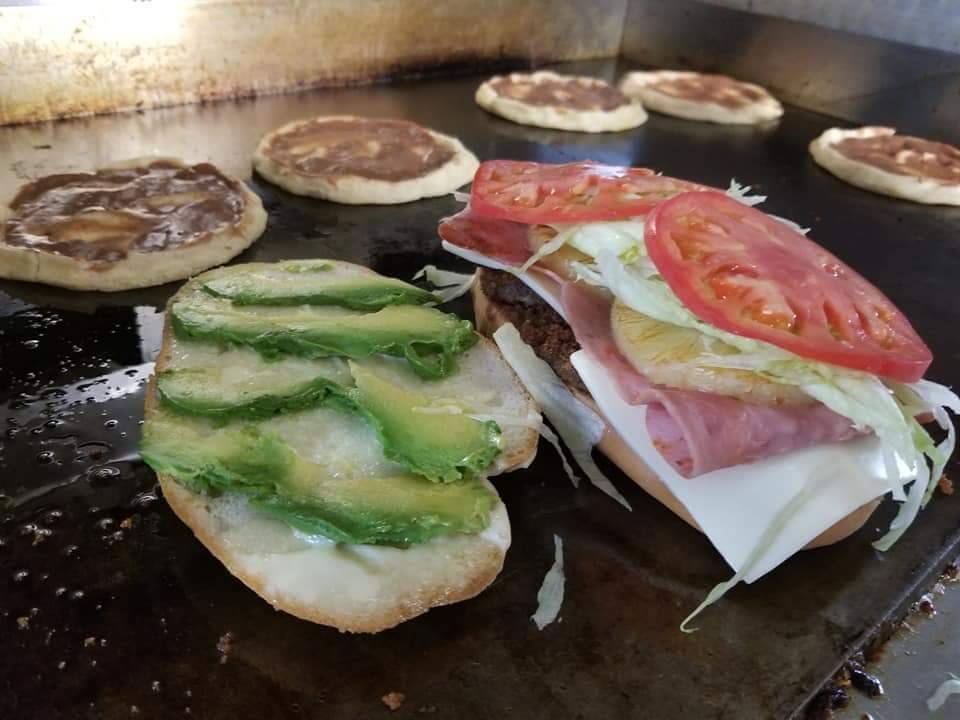 El Camaleon Food Truck | restaurant | 11215 Veirs Mill Rd, Wheaton, MD 20902, USA | 2407063237 OR +1 240-706-3237