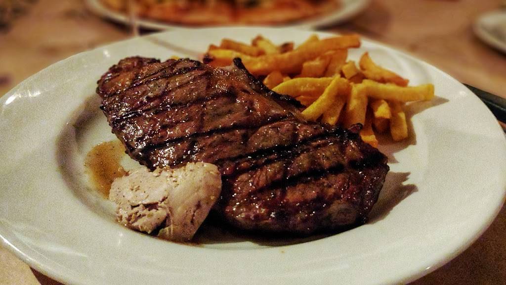 Brownes Bistro | meal takeaway | 1251 Yonge St, Toronto, ON M4T 1W6, Canada | 4169248132 OR +1 416-924-8132