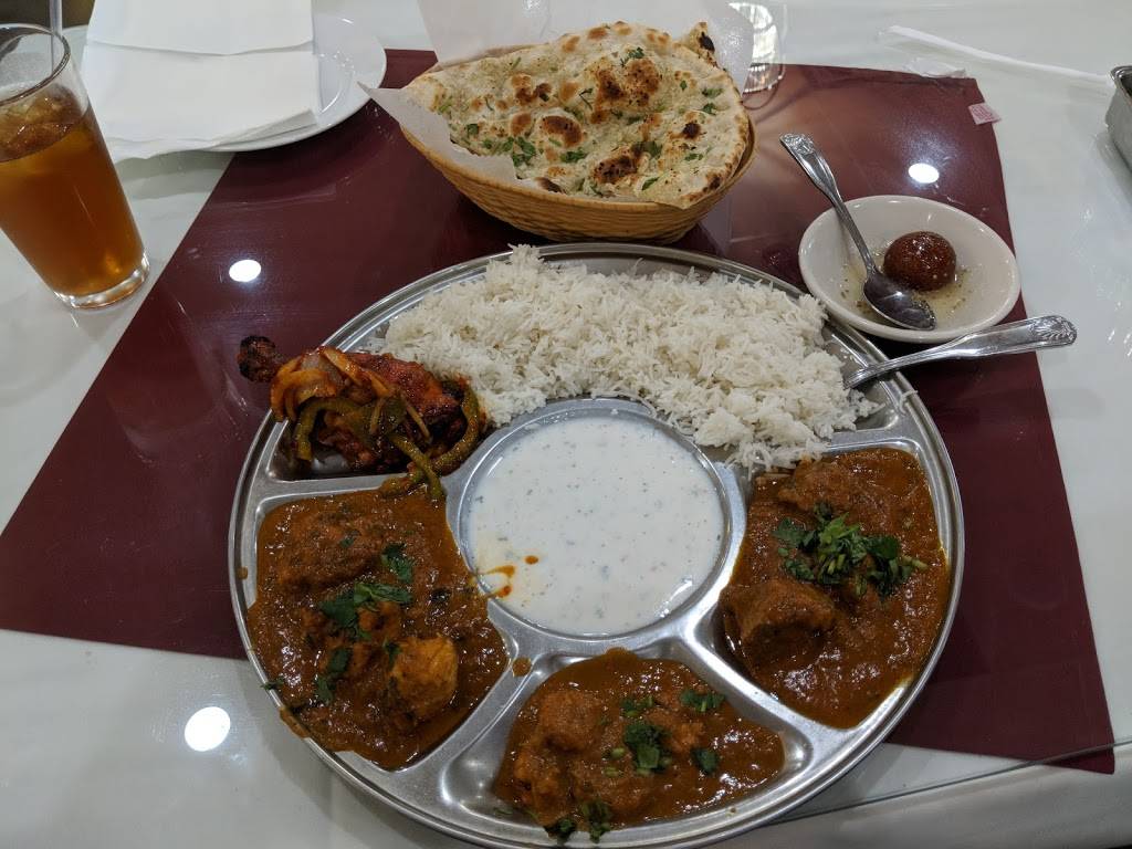 New Taj Mahal Halal Restaurant | meal takeaway | 7334 Tylers Corners Dr, West Chester Township, OH 45069, USA | 5137794888 OR +1 513-779-4888