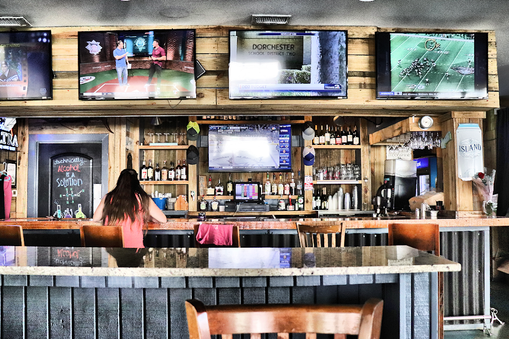 The Washout | restaurant | 41 Center St, Folly Beach, SC 29439, USA | 8436330143 OR +1 843-633-0143