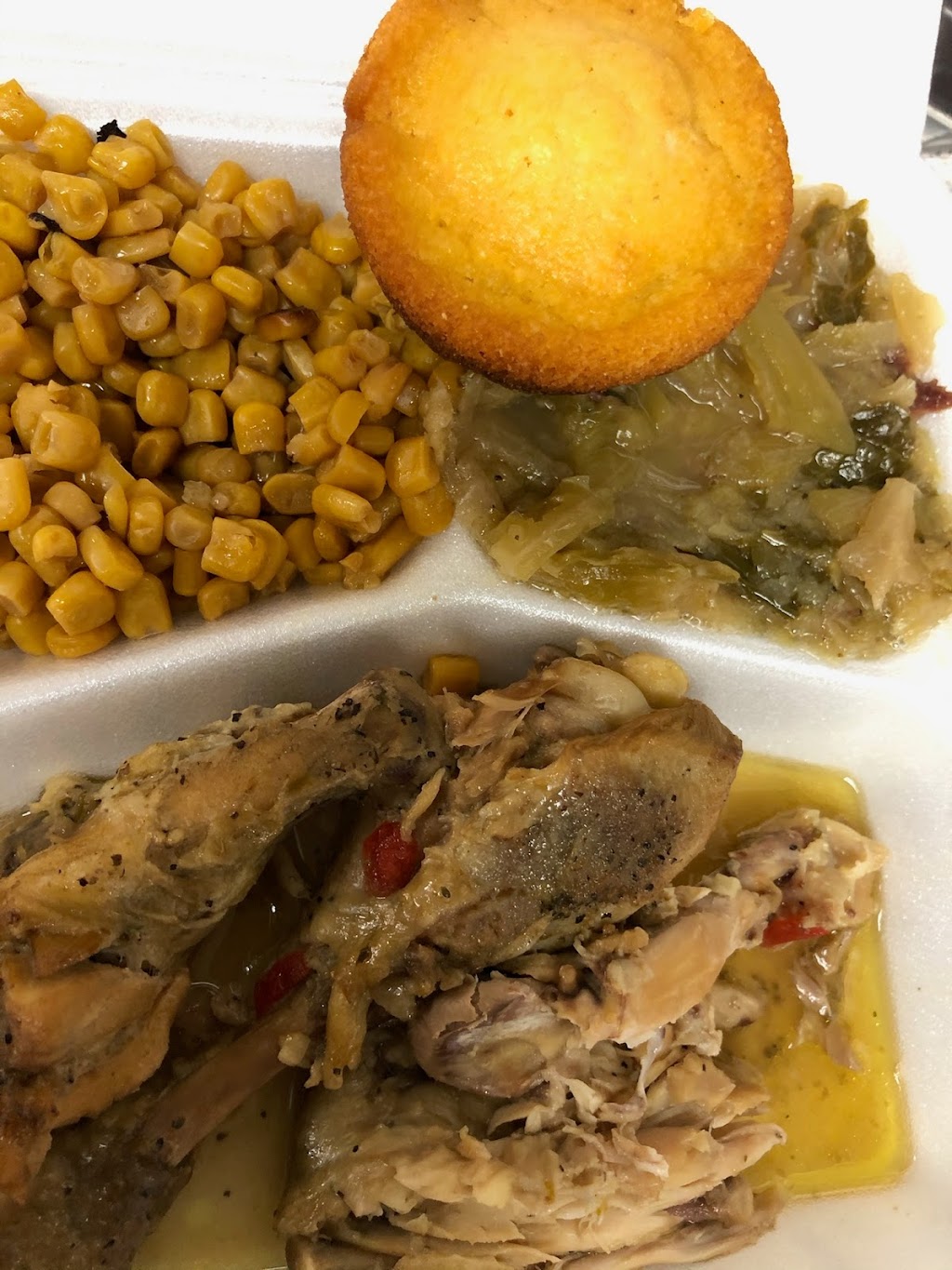 Southern Smoke LLC | restaurant | 500 N Collins St, Arlington, TX 76011, USA | 2142109046 OR +1 214-210-9046