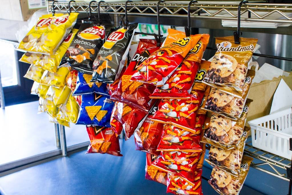 Calz Pizza - East Little Creek | restaurant | 3824 E Little Creek Rd, Norfolk, VA 23518, USA | 7575835100 OR +1 757-583-5100