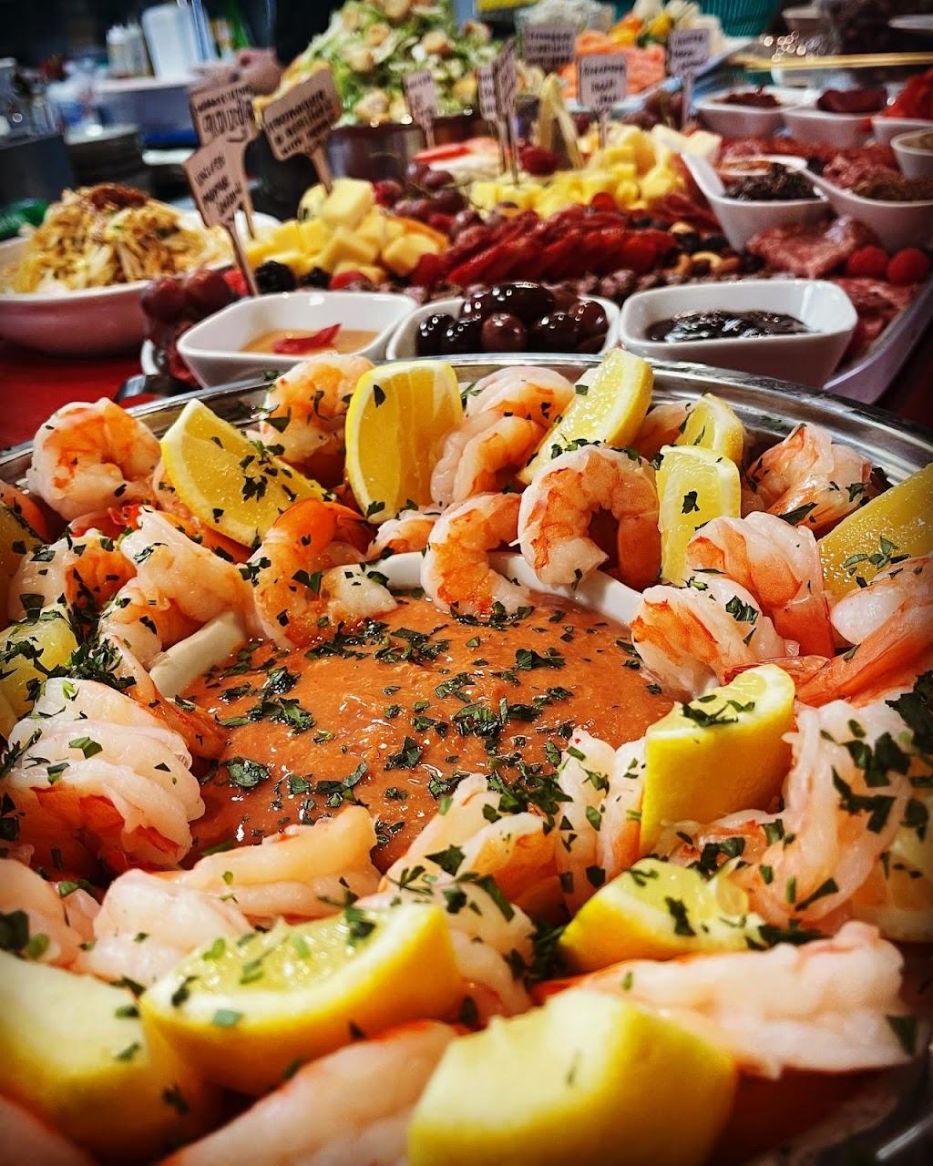 This Mamas House LV | restaurant | 1020 E Fremont St #120, Las Vegas, NV 89101, USA | 6264755415 OR +1 626-475-5415