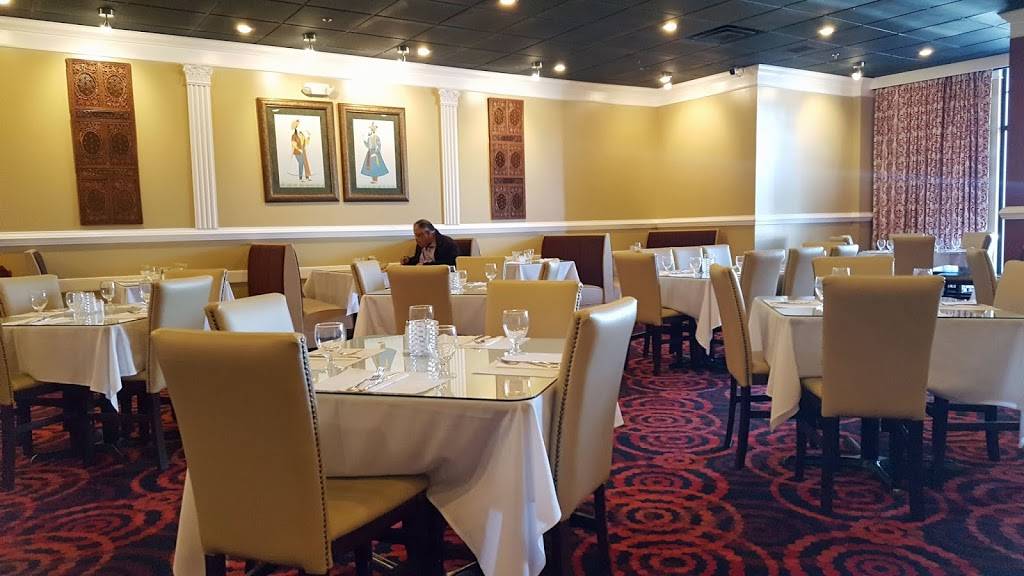 Guru Indian Cuisine | restaurant | 3140 Cowan Blvd, Fredericksburg, VA 22401, USA | 5405481011 OR +1 540-548-1011