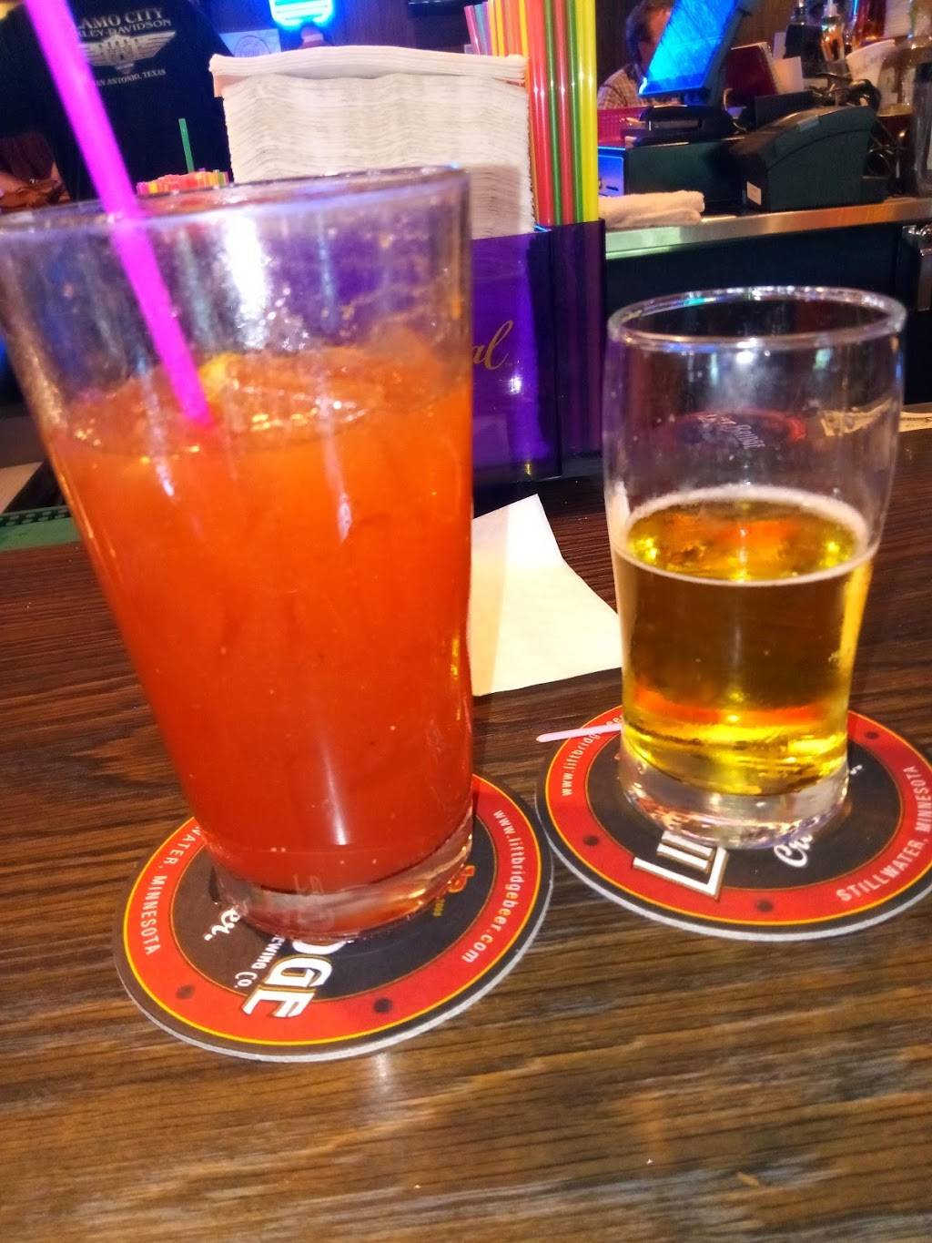 Twin Point Tavern | restaurant | 11199 Stillwater Blvd N, Lake Elmo, MN 55042, USA | 6517770239 OR +1 651-777-0239