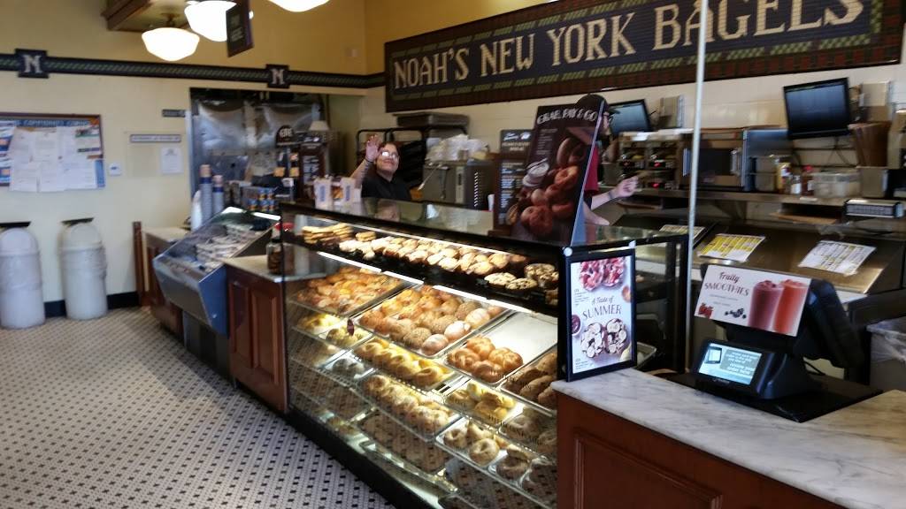 Noahs Bagels | cafe | 14622 Ventura Blvd Ste 105, Sherman Oaks, CA 91403, USA | 8189079570 OR +1 818-907-9570