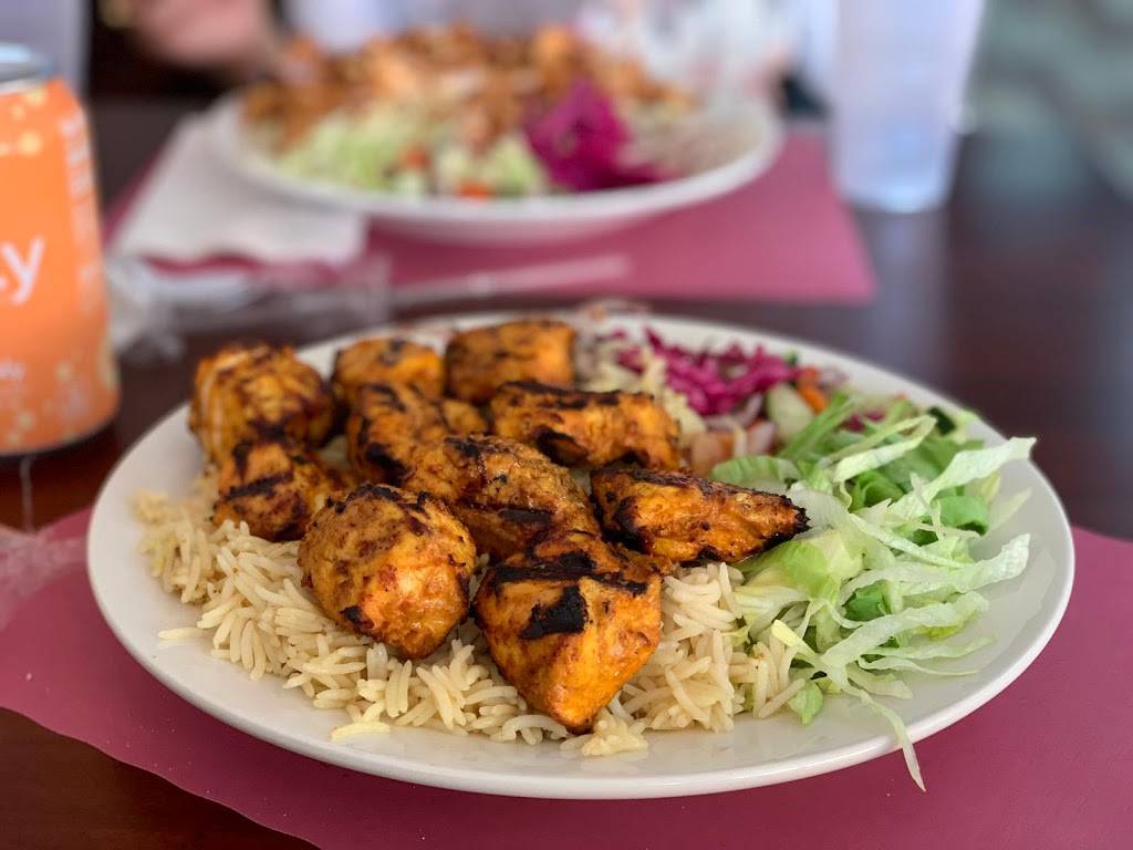 Big Guys Burger & Grill | restaurant | 1682 Central Ct, Valley Stream, NY 11580, USA | 5168871839 OR +1 516-887-1839