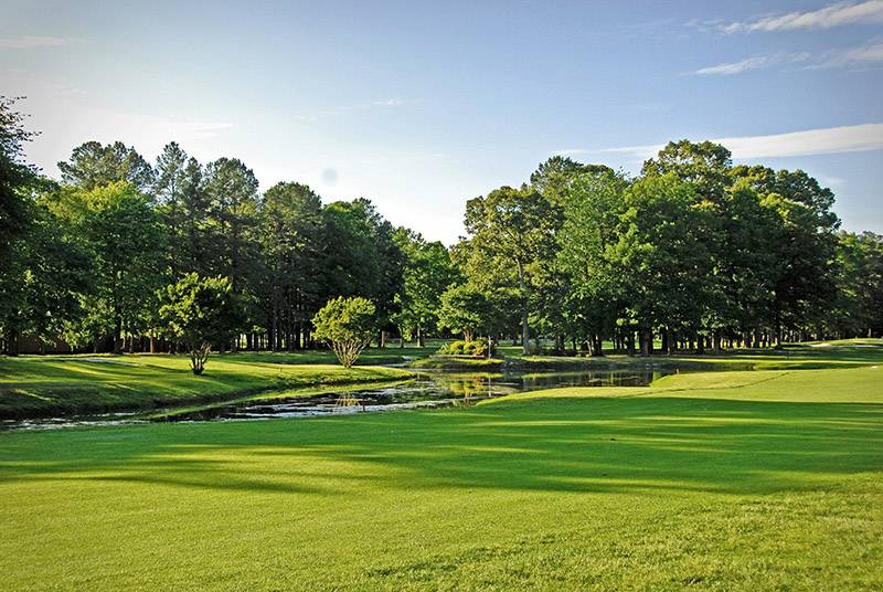 Mulligans Pointe | restaurant | 22426 Sussex Pines Rd, Georgetown, DE 19947, USA | 3028566283 OR +1 302-856-6283