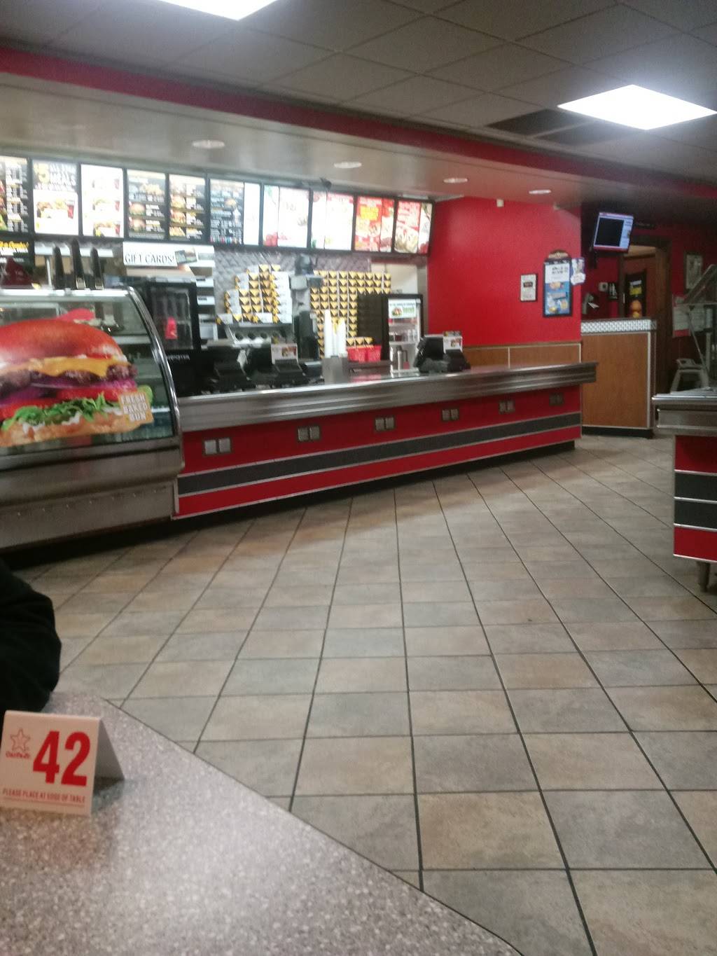 Carls Jr. | restaurant | 301 S Madera Ave, Madera, CA 93637, USA | 5596747863 OR +1 559-674-7863