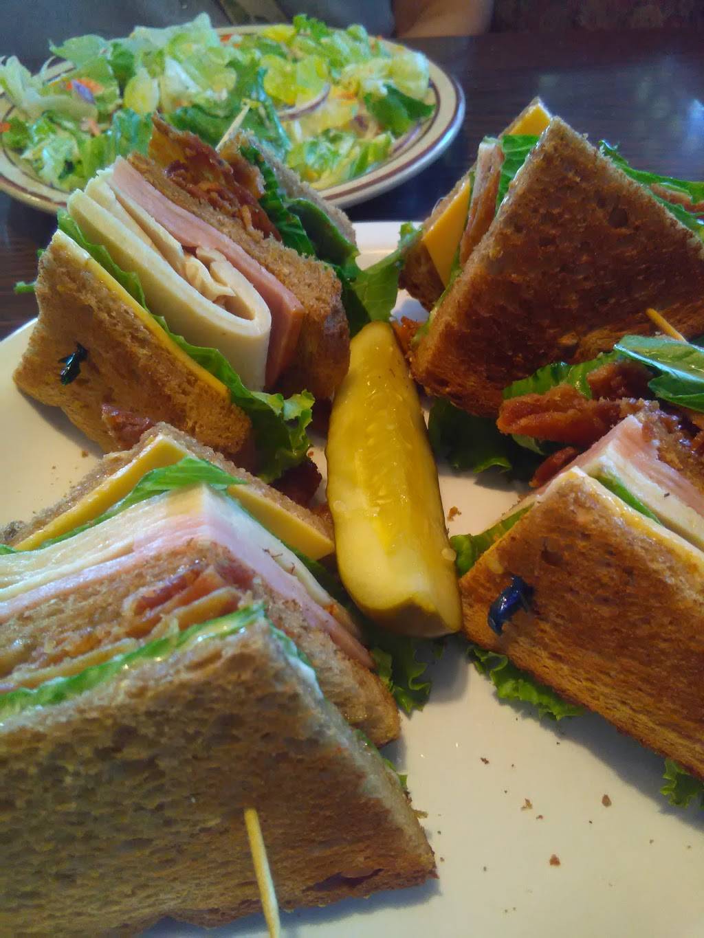 Waffle Shop Country Cooking | restaurant | 2400 Coffee Rd #A, Modesto, CA 95355, USA | 2095718188 OR +1 209-571-8188