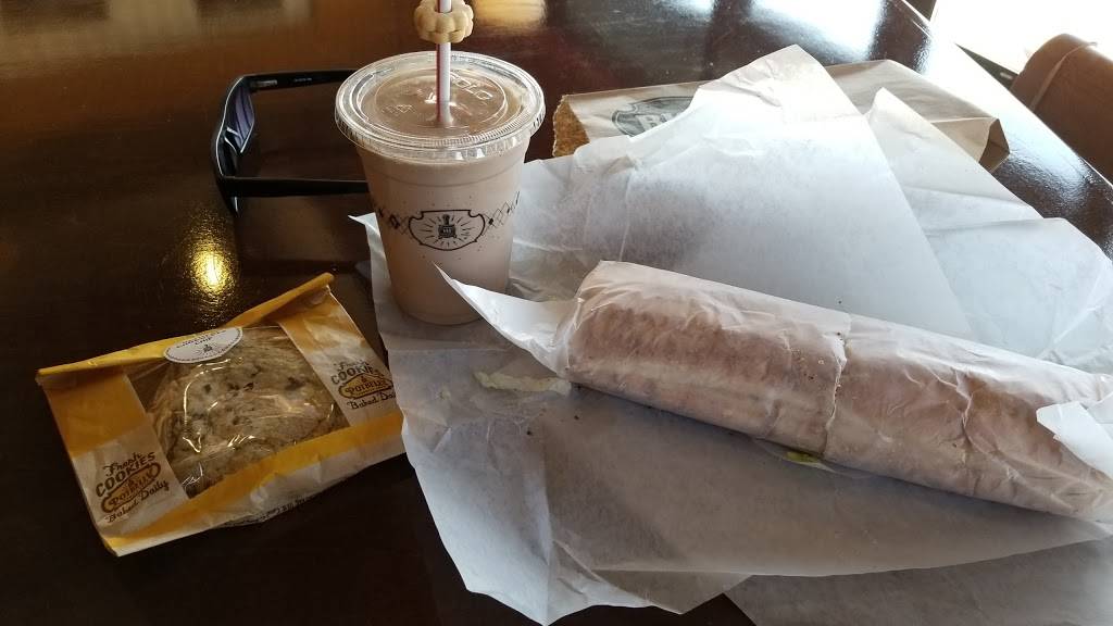 Potbelly Sandwich Shop | restaurant | Jordan Creek, 6305 Mills Civic Pkwy, West Des Moines, IA 50266, USA | 5153809562 OR +1 515-380-9562