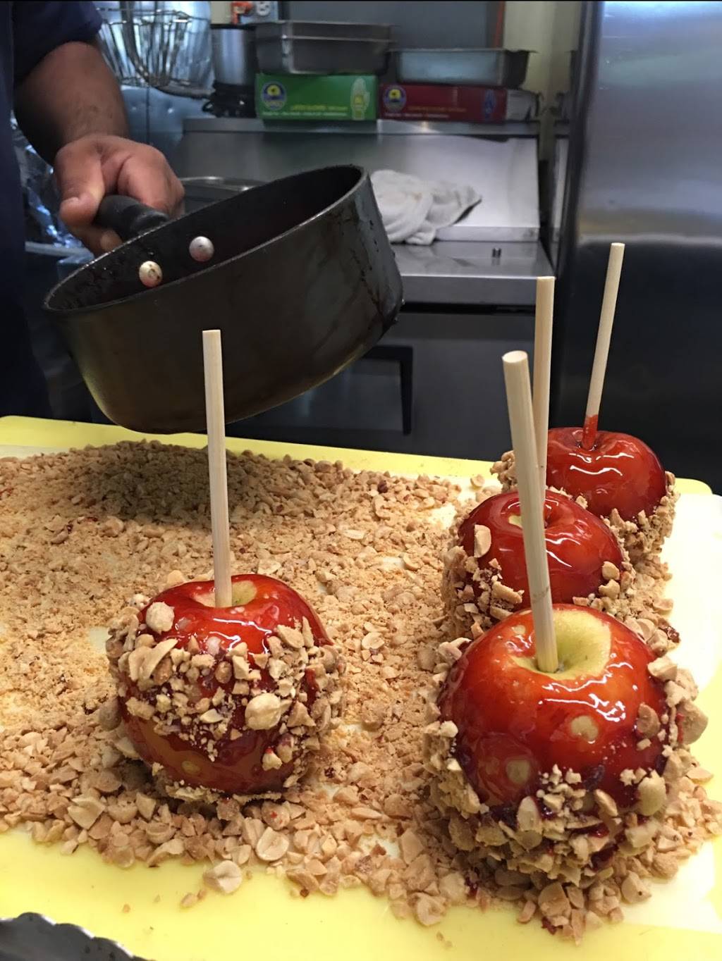 Taquería Varitas | restaurant | 700 E 47th St Unit B, Chicago, IL 60653, USA | 8722443360 OR +1 872-244-3360