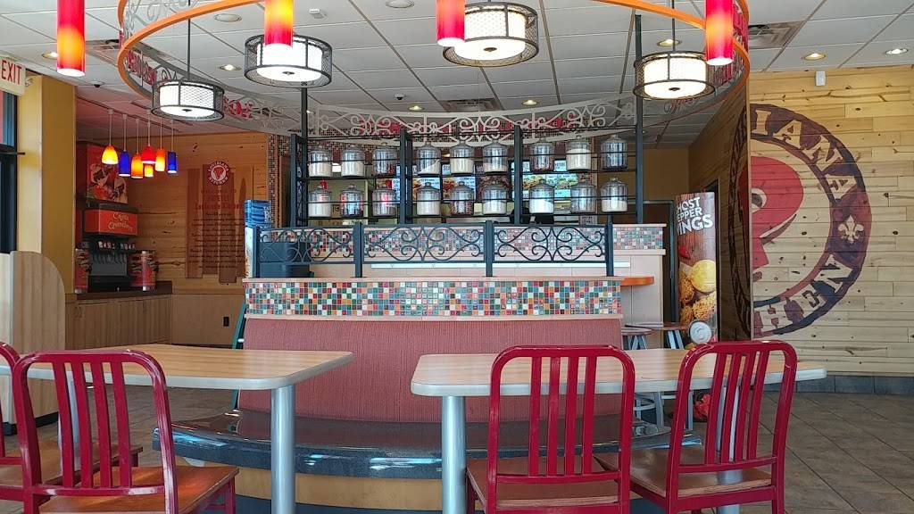 Popeyes Louisiana Kitchen | restaurant | 1800 N Knoxville Ave, Peoria, IL 61603, USA | 3096819248 OR +1 309-681-9248