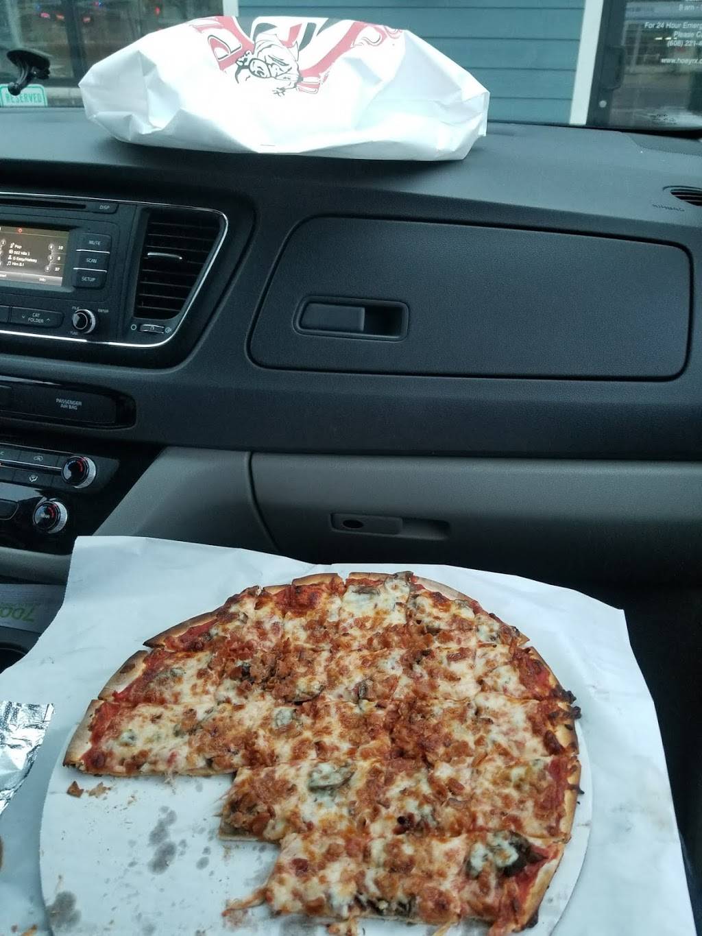 Bucks Pizza | restaurant | 219 Cottage Grove Rd, Madison, WI 53716, USA | 6082228011 OR +1 608-222-8011