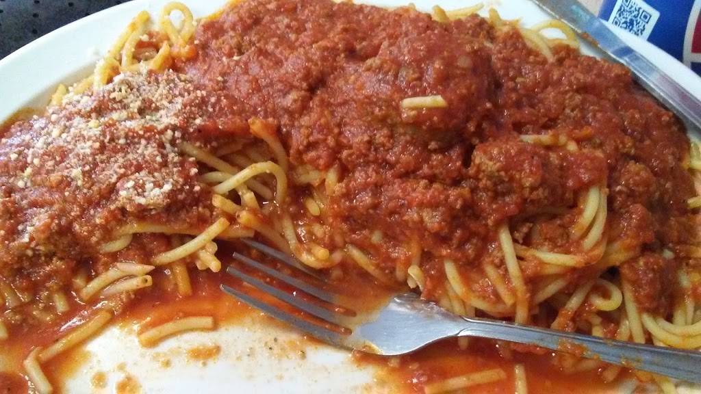 Corleones Italian Restaurant | meal takeaway | 110 Liberty St, Morris, IL 60450, USA | 8159426965 OR +1 815-942-6965