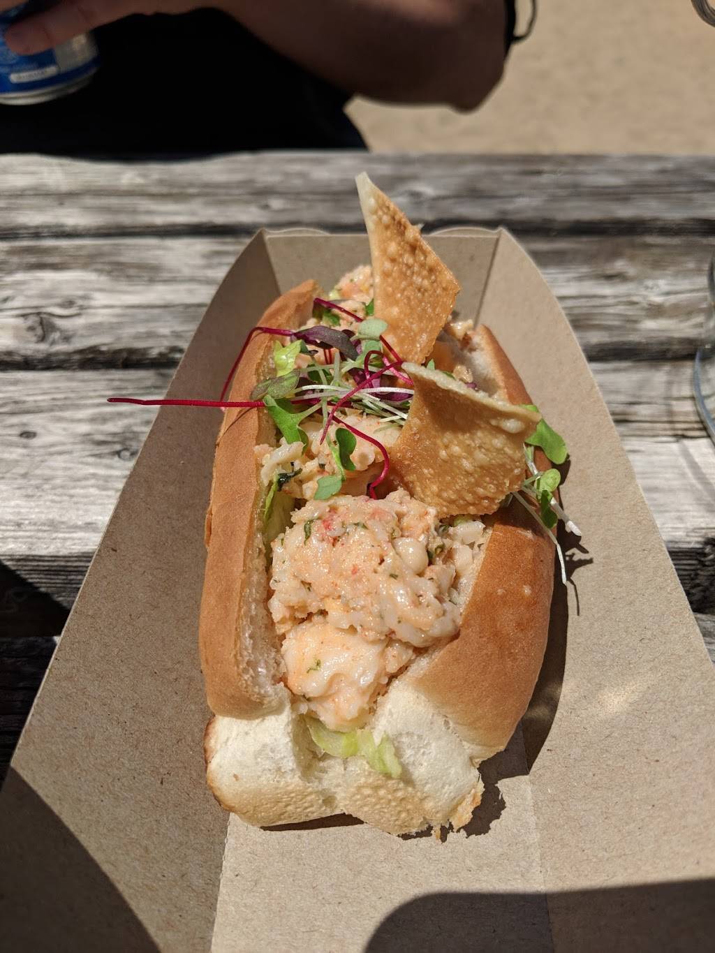 Restaurant Marina Boucherville | restaurant | 535 Boulevard Marie-Victorin, Boucherville, QC J4B 8T4, Canada | 4504494616 OR +1 450-449-4616