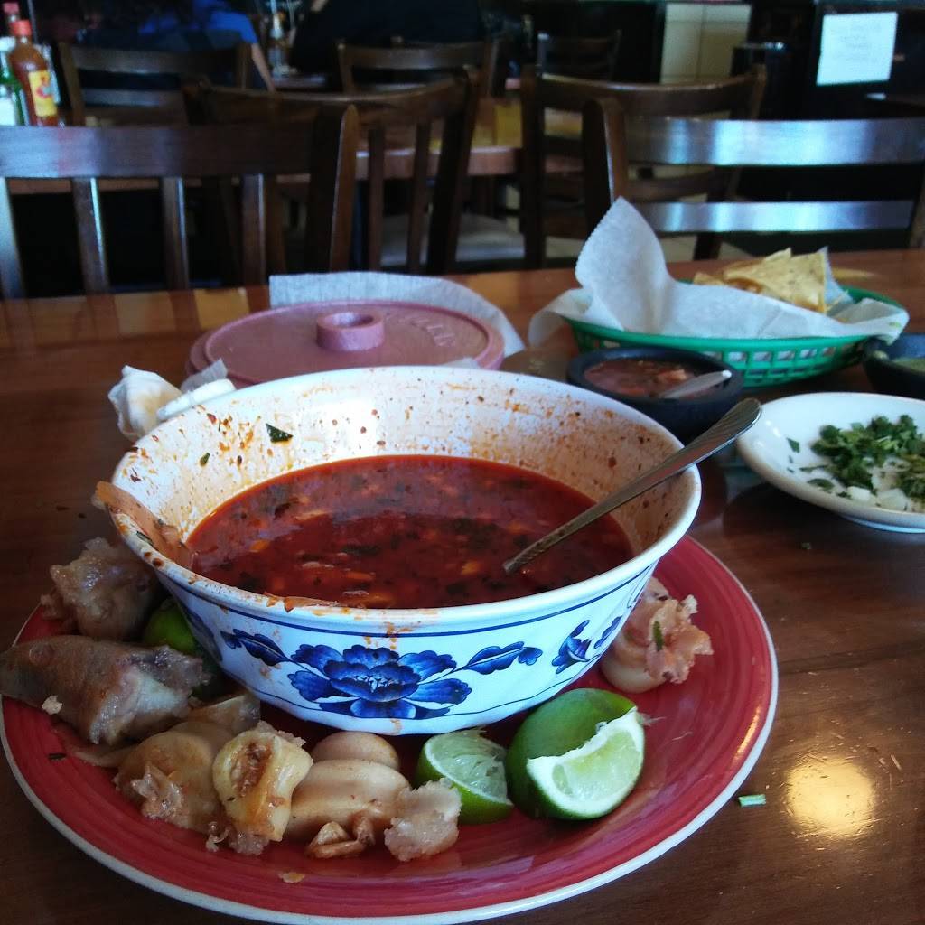 Taqueria Los Cocos | restaurant | 503 Dundee Ave, East Dundee, IL 60118, USA | 8474280077 OR +1 847-428-0077