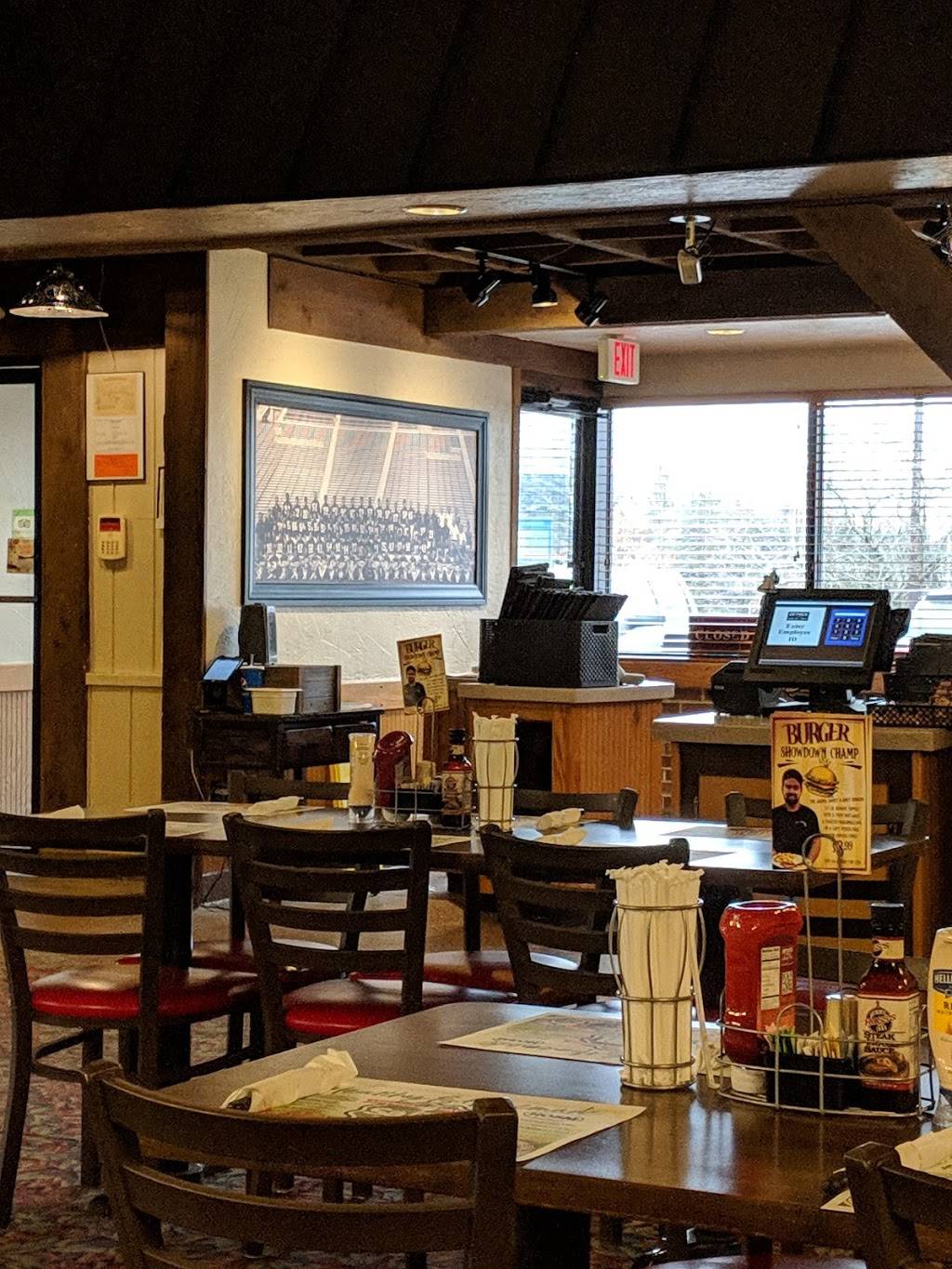 Hosss Steak & Sea House | restaurant | 1450 N Atherton St, State College, PA 16803, USA | 8142344009 OR +1 814-234-4009