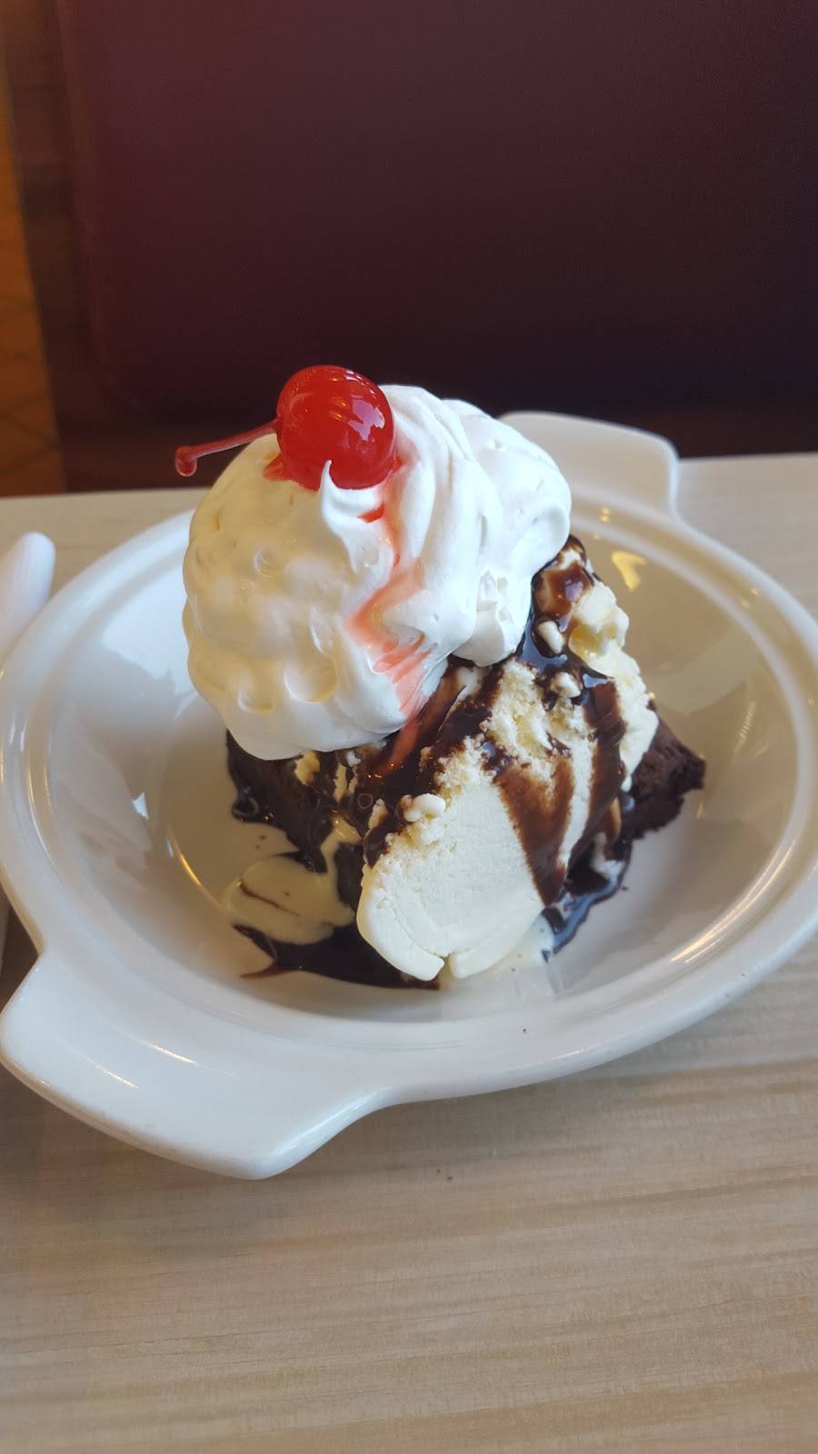 Huddle House | meal takeaway | 709 W Spring St, Monroe, GA 30655, USA | 7702070007 OR +1 770-207-0007