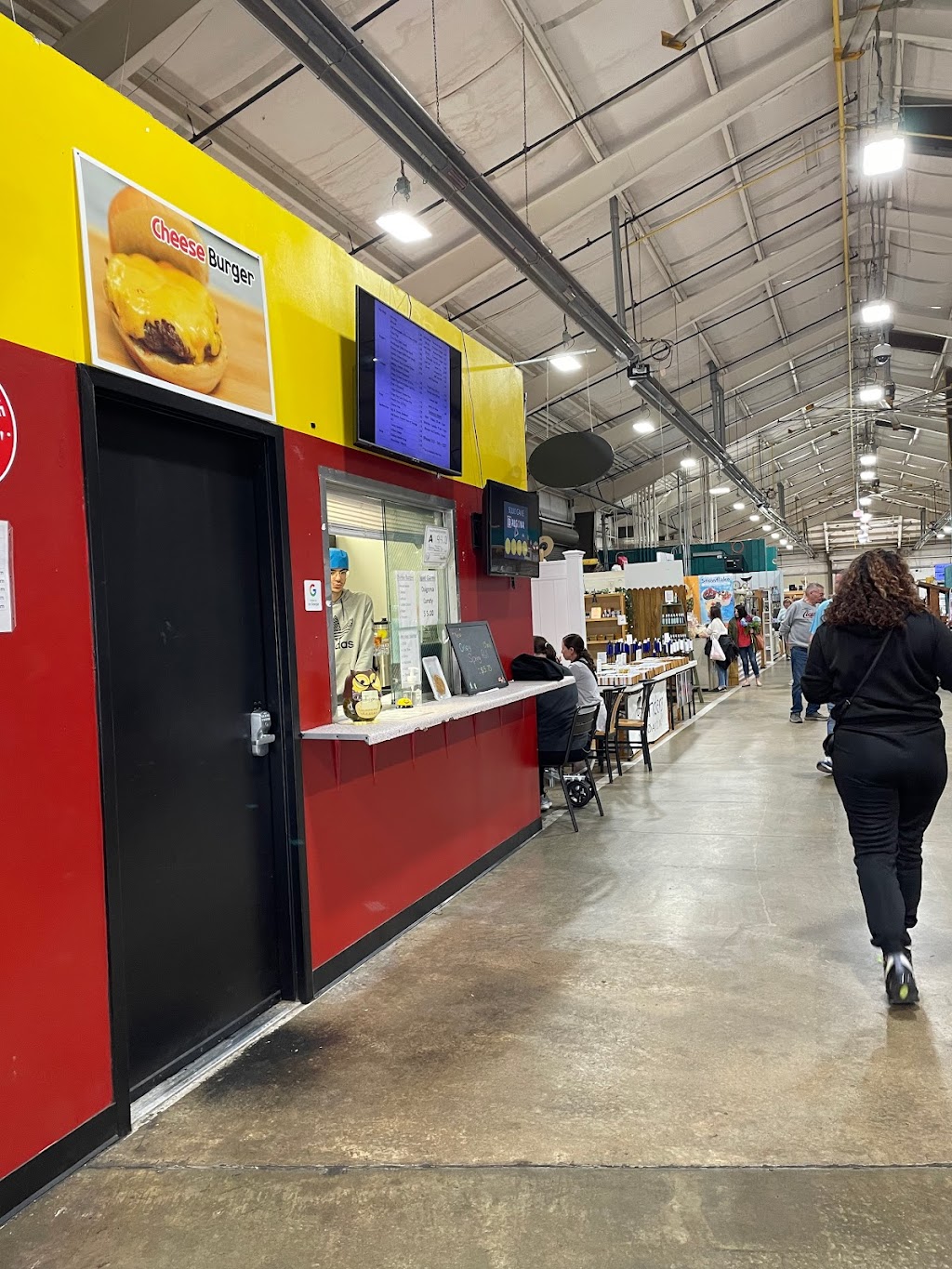 Market Grill | restaurant | 1209 Farmers Market Dr, Raleigh, NC 27603, USA | 9193491157 OR +1 919-349-1157