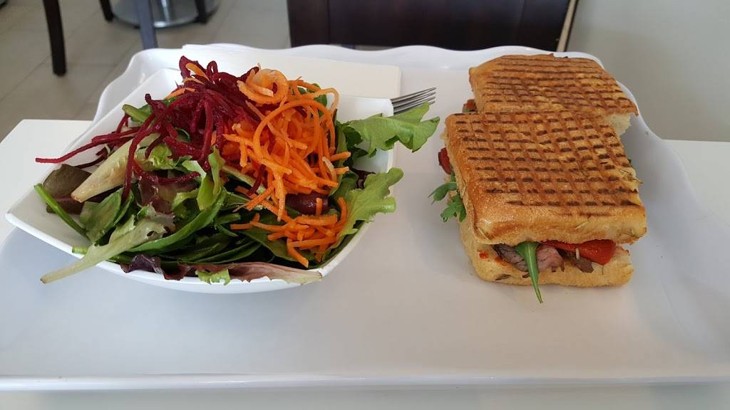 Porta Via Restaurant | restaurant | 8372 Woodbine Ave, Markham, ON L3R 2N8, Canada | 9054777842 OR +1 905-477-7842