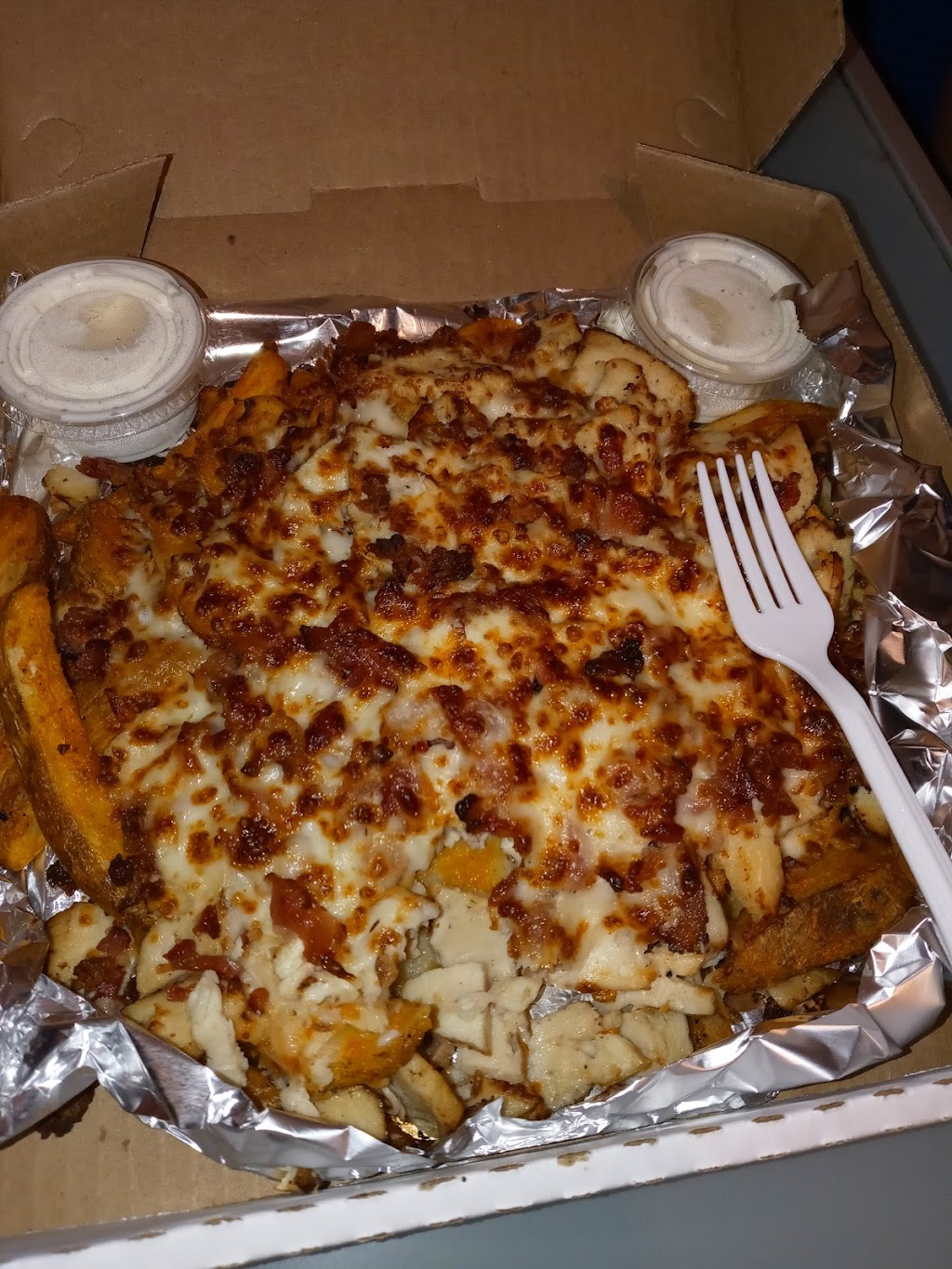 Super Pizza Veloz | restaurant | 1611 Durfee Ave, South El Monte, CA 91733, USA | 6262580065 OR +1 626-258-0065