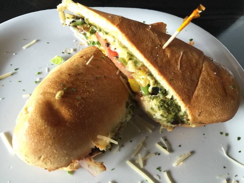 Crust Pizza Co | restaurant | 4775 W Panther Creek Dr, The Woodlands, TX 77381, USA | 2812988844 OR +1 281-298-8844