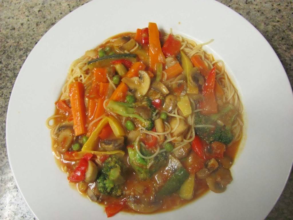 Calabria Ristorante & NY Style Pizza | restaurant | East Towne Center, 13900 County Rd 455 #101, Clermont, FL 34711, USA | 4076565144 OR +1 407-656-5144