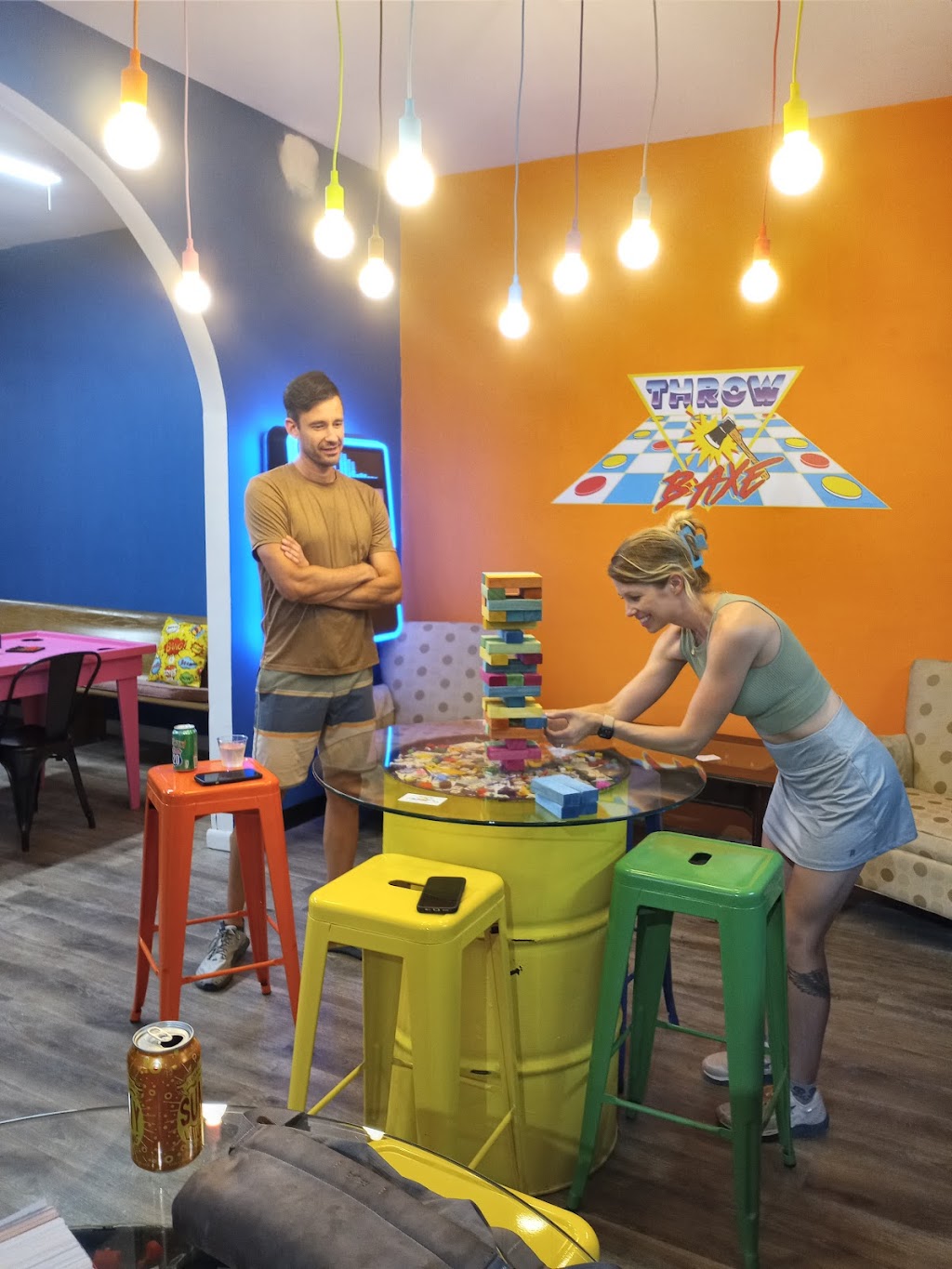 Throw baxe | restaurant | 806 N Howe St, Southport, NC 28461, USA | 9103634286 OR +1 910-363-4286