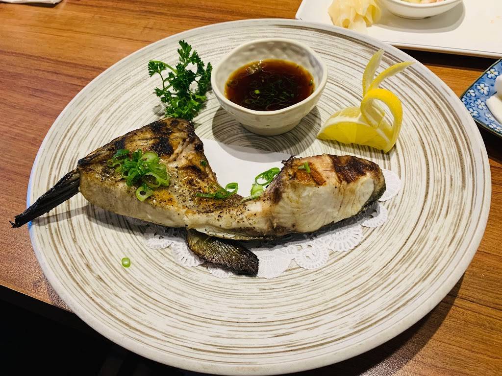 Yummy Grill & Sushi | restaurant | 7331 W Lake Mead Blvd, Las Vegas, NV 89128, USA | 7025628686 OR +1 702-562-8686