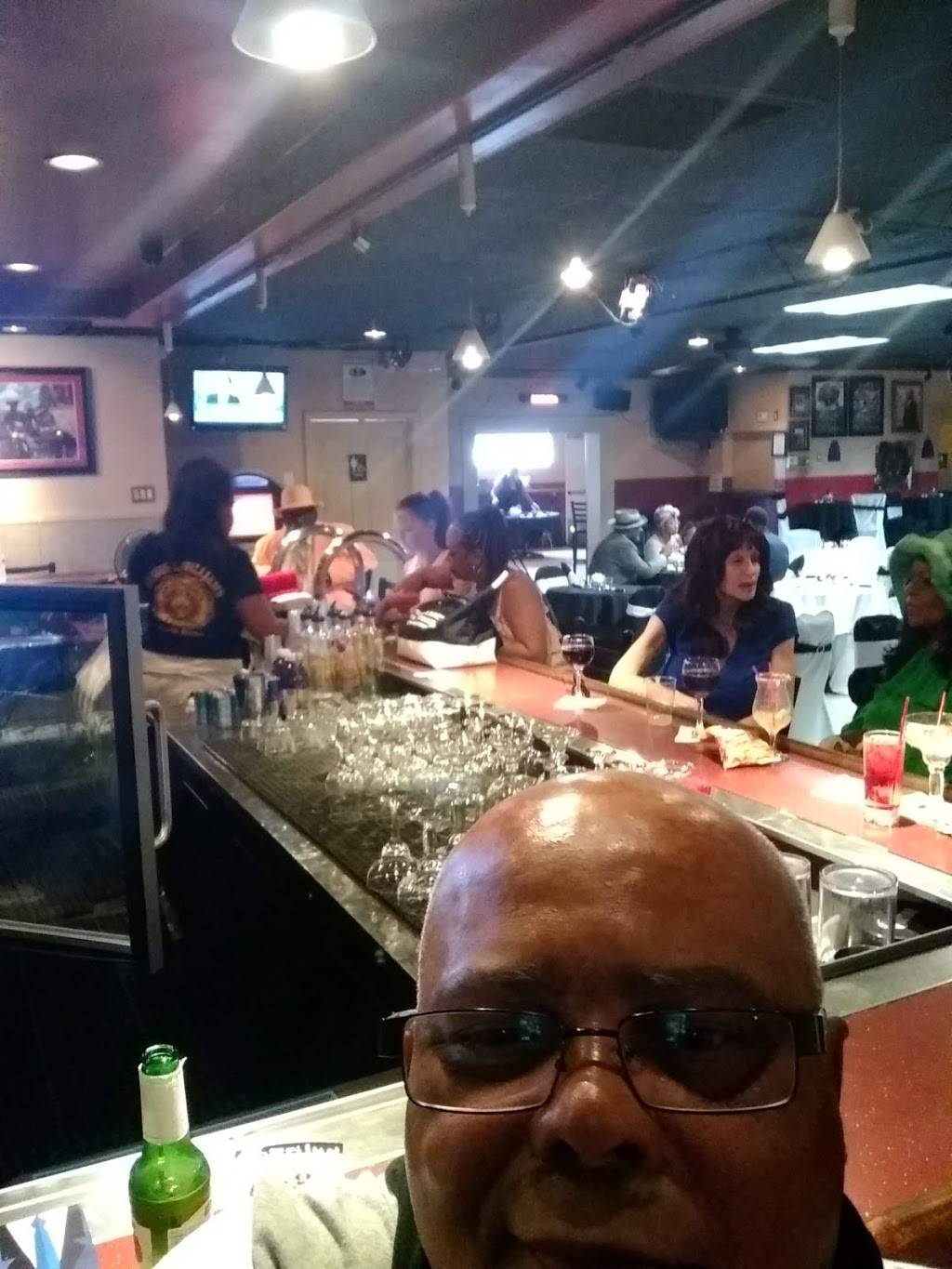 All About Food LLC | restaurant | 1624 E Broadway Rd, Phoenix, AZ 85040, USA | 6022686059 OR +1 602-268-6059