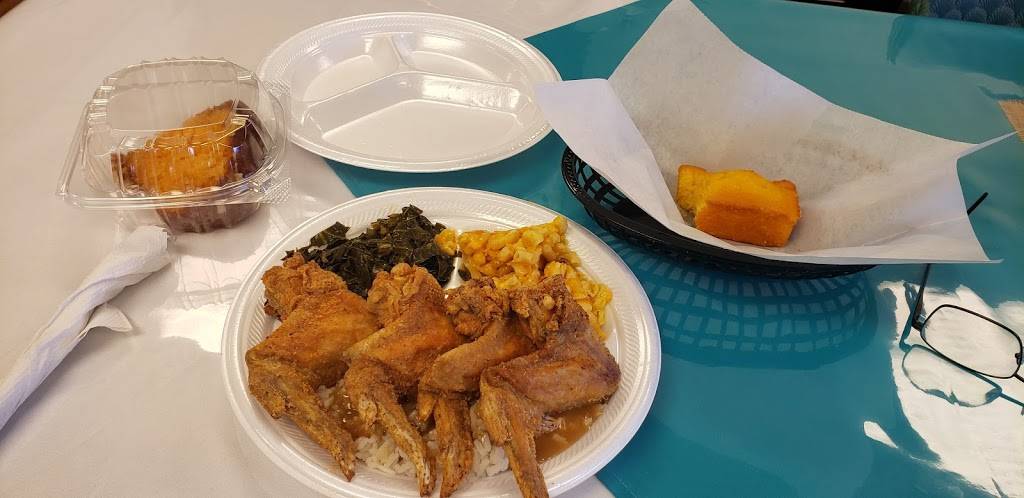 Emahs Wings & Things | restaurant | 624 S 17th St, Wilmington, NC 28401, USA | 9107722918 OR +1 910-772-2918