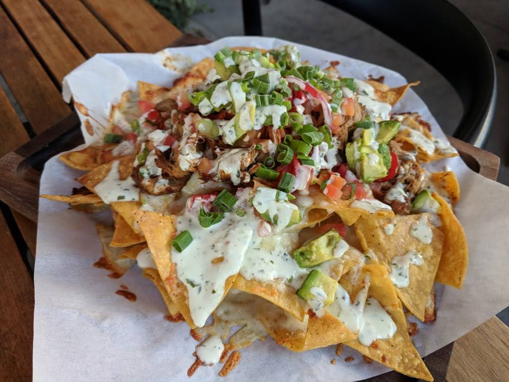 Finneys Crafthouse & Kitchen | restaurant | 982 S Westlake Blvd #2, Westlake Village, CA 91361, USA | 8052309950 OR +1 805-230-9950