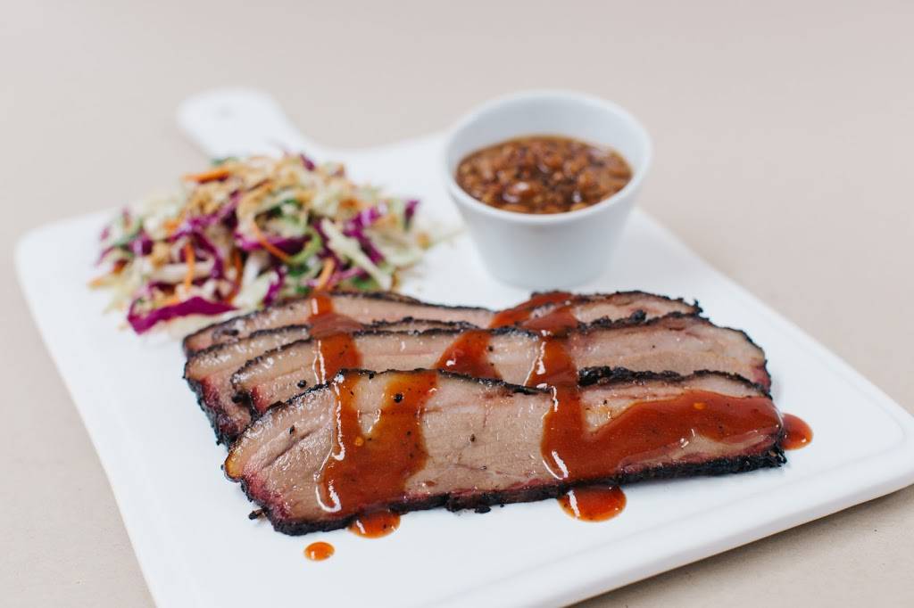 Capelos Barbecue | restaurant | 2655 Middlefield Rd, Redwood City, CA 94063, USA | 6507015433 OR +1 650-701-5433