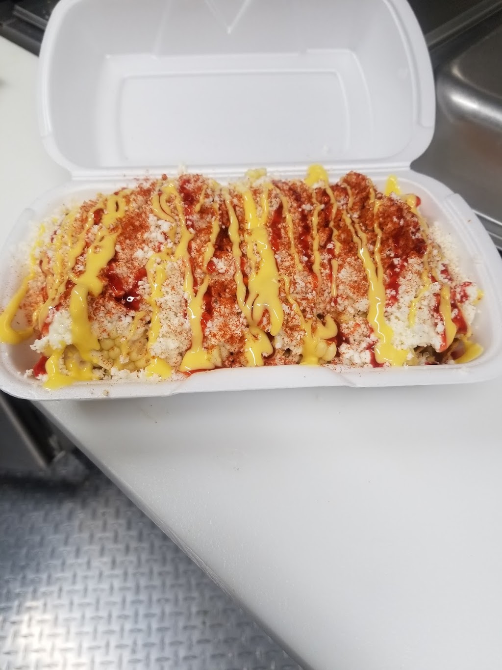 Tamales La Reina | restaurant | 5982 Losee Rd, North Las Vegas, NV 89081, USA | 7252195702 OR +1 725-219-5702